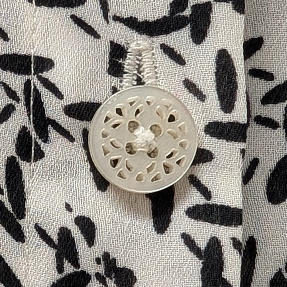 Cabi #3255 Split-Back Button Down Printed Blouse … - image 5